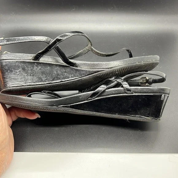 Prada Sport Black Patent Leather T-Strap Sandals size 8.5 - Picture 8 of 16